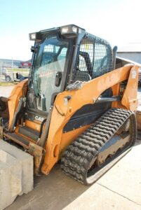 Loaders, Lifts, Trucks, Trailers and Excavators. Skidsteers, Tractors, Power Tools, and Compactors. for sale Shipshewana