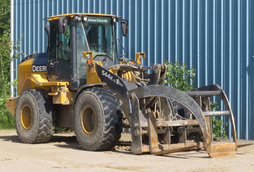 John Deere loader