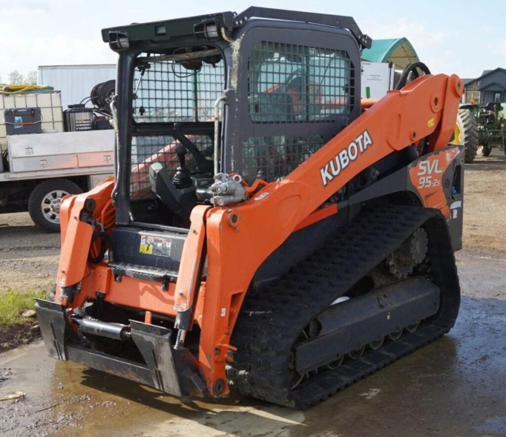 Kubota Skid Loader